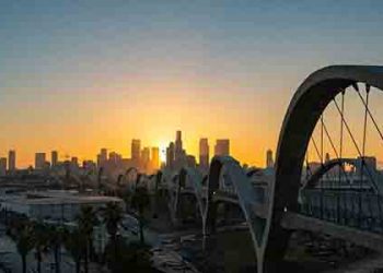 6가 다리 다시 폐쇄..안전장치 설치하기로