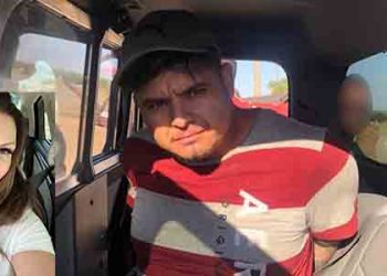 리버사이드 약혼녀 살해범, 텍사스 숨어 있었다