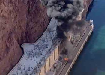 후버댐서 화재.. 30분 만에 진화(영상)