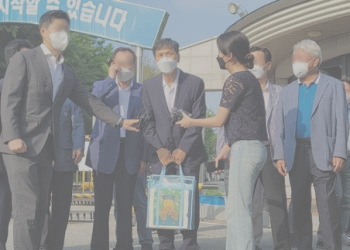 ‘비서 성폭행’ 안희정 前 지사 만기출소