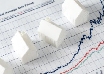 모기지 금리, ‘경기 침체’ 우려에 4월 이후 최저 수준