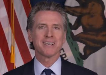 “2024년 대선 민주당 후보 개빈 뉴섬 주지사 유력”  보수단체 여론조사 1위