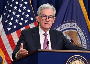 인플레 정점 지났나…월간 상승폭 제로