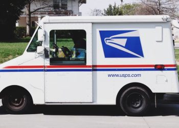 연방우정국, 우편요금 인상..최대 6달러까지