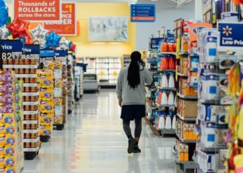 연이은 ‘인플레 완화’ 징후에도 “연준, 속도 늦추지 말라”