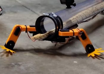 왜 뱀만 다리가 없지?…뱀이 타고 걷는 로봇 발명(영상)