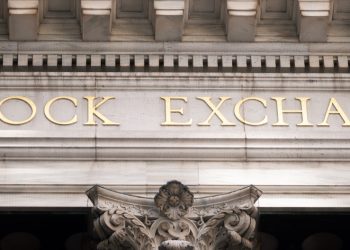 뉴욕증시 서머랠리 끝?…나스닥 급락