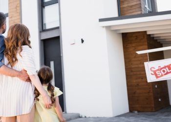 미 주택시장 침체 국면 돌입..주택판매 6% 하락