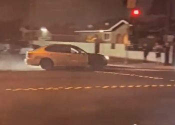 컴튼시 봇츠닷, 차량 불법 운전에 무용지물(영상)