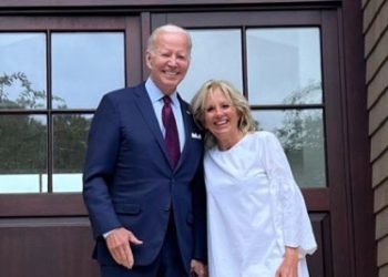 ‘부창부수’ 질 바이든도 코로나 재확진…부부 모두 ‘팍스로비드 재발’