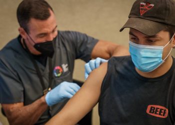 LA시도 몽키팍스 비상…이동식 백신접종소 시작