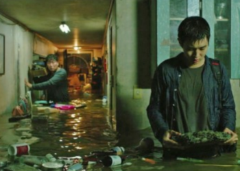 미 언론 “한국 반지하 침수 참변,  영화 기생충 같아”..양극화 지적