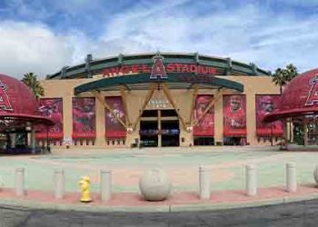 모레노 “LA 에인절스 매각”..최소 20억 달러