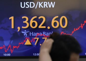 천장 뚫린 환율, 1360원 돌파…13년4개월에 최고치, “올해 1400원 간다”