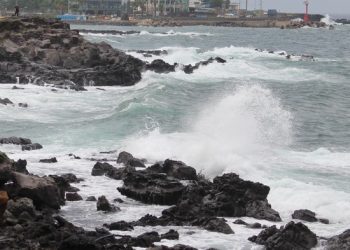 한국 ‘슈퍼 태풍’ 힌남노 북상 초비상..한라산  250㎜ 많은 비