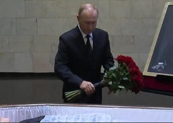 3일 모스크바서 장례식…고르바초프 경멸 푸틴 불참