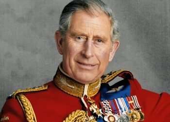 즉위까지 64년 걸린 찰스 3세, 국왕 자격 오늘 첫 대국민 연설