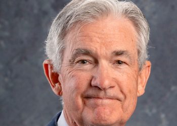 “‘고인플레 표준화’ 안 돼…인플레 저지, 정치적 고려 없다”