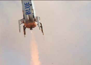 ‘베이조스’ 블루오리진, 엔진이상로 로켓발사 첫 실패