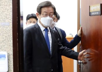 경찰 ‘성남FC 의혹’ 이재명 제3자뇌물공여 혐의 결론…검찰송치