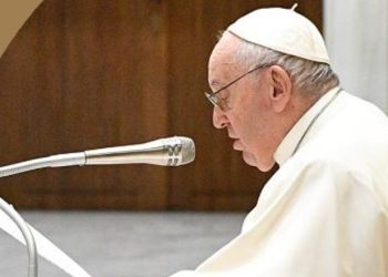 프란치스코 교황, 영국 여왕 장례식 불참