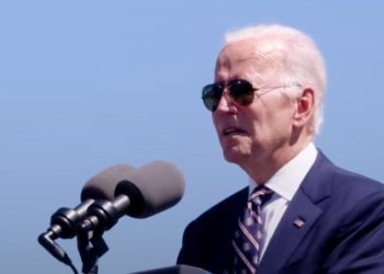 중간선거 앞두고 민주·공화 46% 동률