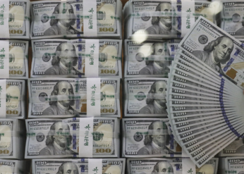 미국 국채수익률 상승, 채권시장에 대거 돈 몰린다