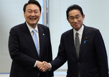 윤석열-기시다, 뉴욕서 한일 정상회담..2년9개월만