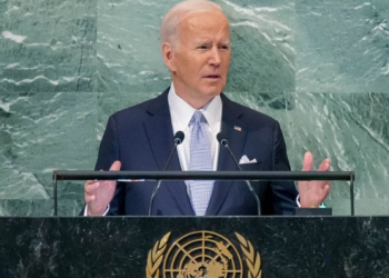 바이든 “푸틴, 파렴치…핵 위협 외교로 해결해야”