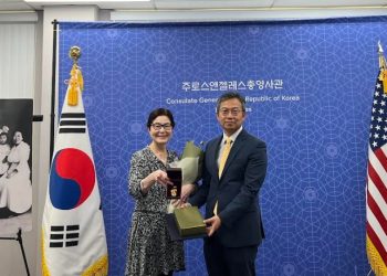 독립유공자 안수산 여사 후손에 대통령 표창 전수