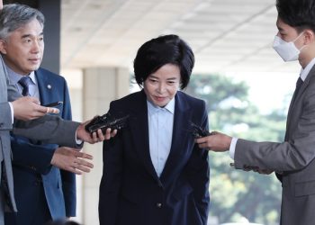 ’10억대 수수 혐의’ 이정근 민주당 전 사무부총장 구속영장 청구