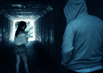 “유튜브로 살인 공부했다” 헤어진 여친 스토킹 협박