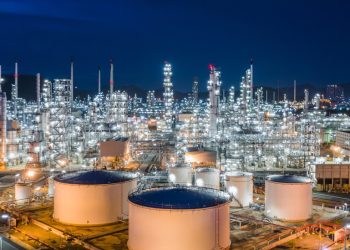 바이든 전략비축유 매입발표에도 정유사들 요지부동