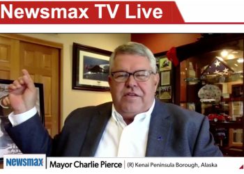 알래스카 주지사 공화당후보, 성희롱 고발당해