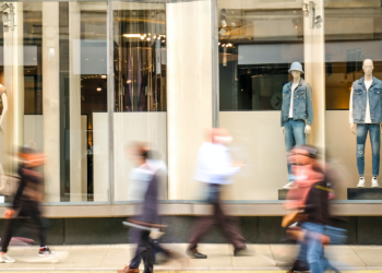 “고용시장 아직도 지나치게 튼튼한 게 문제”..일자리 17개월만 최저 증가