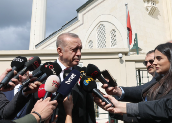 ‘아마겟돈’ 경고 속 에르도안 “푸틴에 3~4일 내 회담 제안”