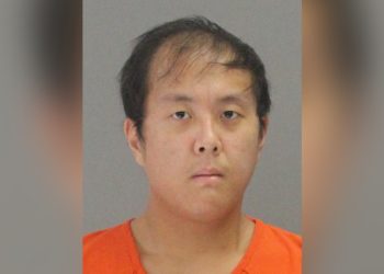 한인 20대, 환각 상태서 도끼 던져 경찰 공격..경찰 총 맞고 체포