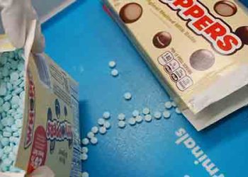 LA국제공항 통해 할로윈 캔디위장 펜타닐 대량반입 적발