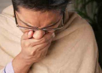 올 겨울 진짜 ‘트윈데믹’ 온다..11월 중순까지 독감 백신∙코로나 추가 접종 완료해야