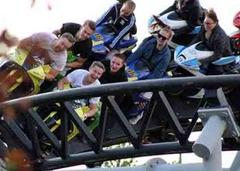 아이폰 14, 롤러코스터만 타면 911로 자동전화..구급대만 헛걸음