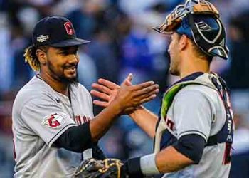 샌디에고, 24년만에 챔피언 시리즈 가나..다저스 탈락 위기