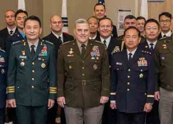 한미일 합참의장 회의…”한반도 비핵화 달성 위한 노력 지속”