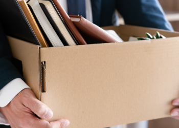 대규모 해고 칼바람 이미 시작..커지는 경기침체 신호