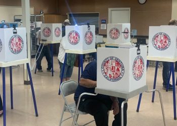 공화, 하원서 4년만 다수당 탈환