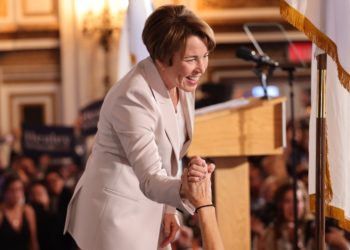 흑인·레즈비언·라틴계…중간선거 새 역사 쓴 여성들