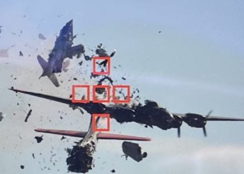 (2보)참사로 변한 달라스에어쇼, 6명 사망(영상)