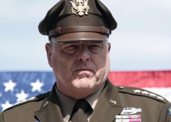 미 합참의장 “우크라, 군사적 승리 가능성 낮아”