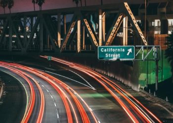 캘리포니아 엑소더스 어느 정도 이길래..