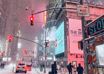 “히터 못켜고 담요로 버텨” 겨울 난방비 급등에 저소득층 고통