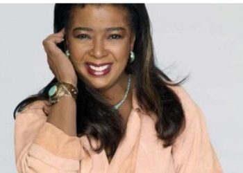 ‘페임’·’플래시댄스’아이린 카라 별세, 향년 63세